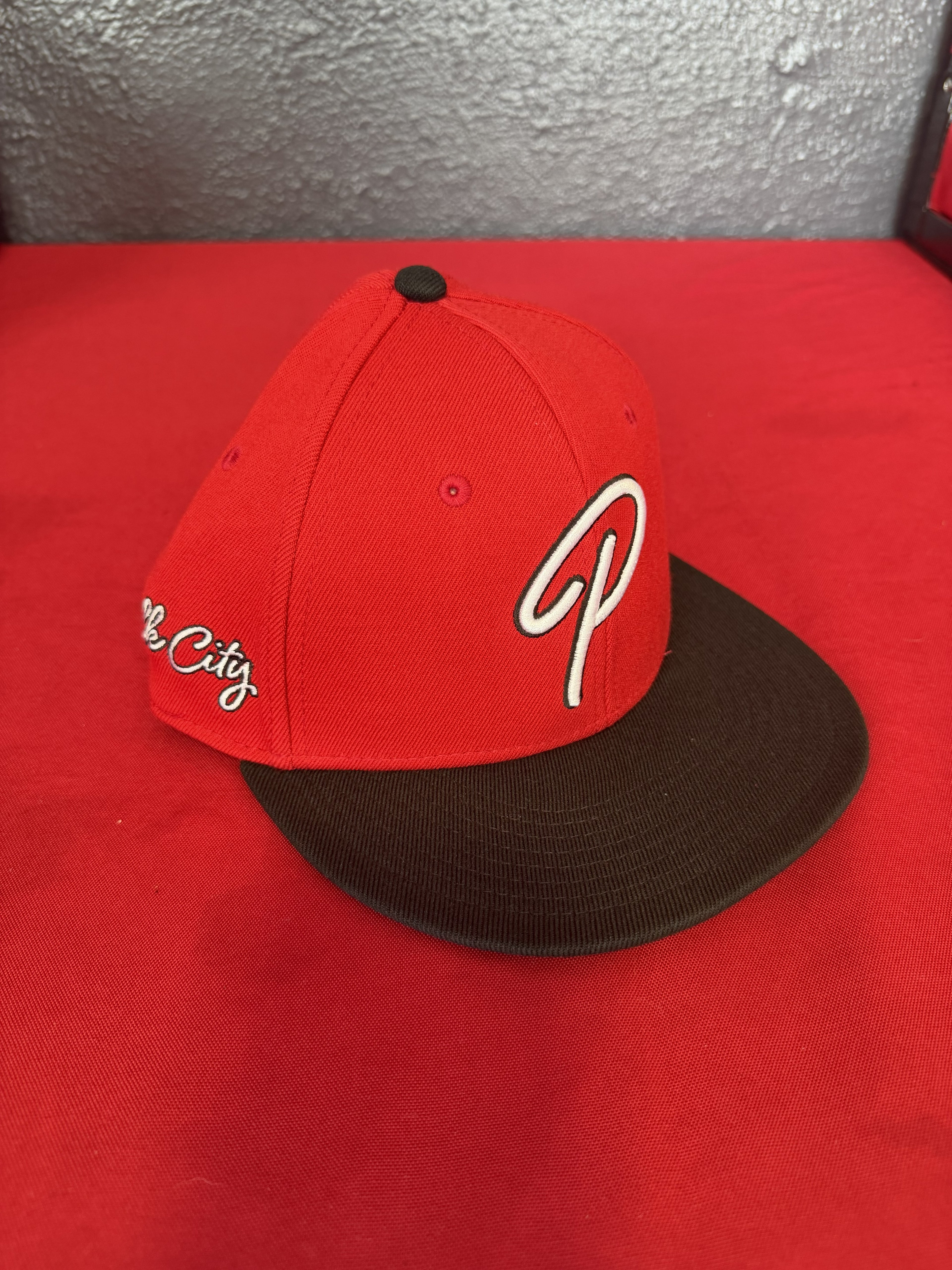 Jackals Silk City "P" Hat Fitted