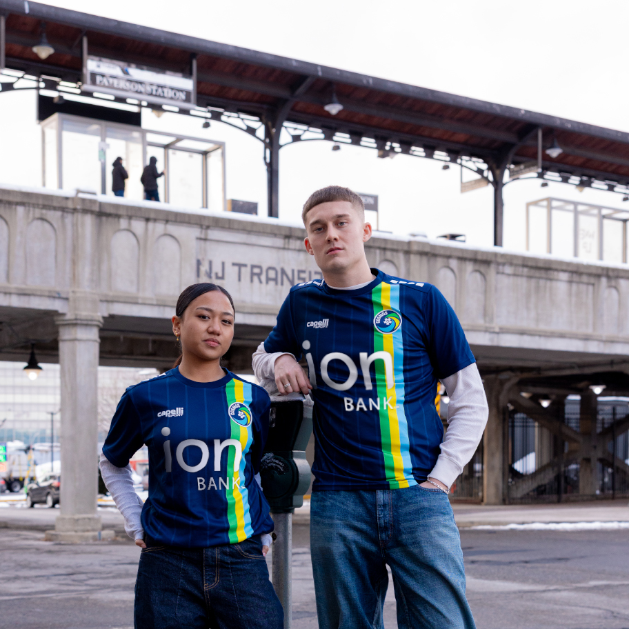 Cosmos Away Kit – Navy Adult