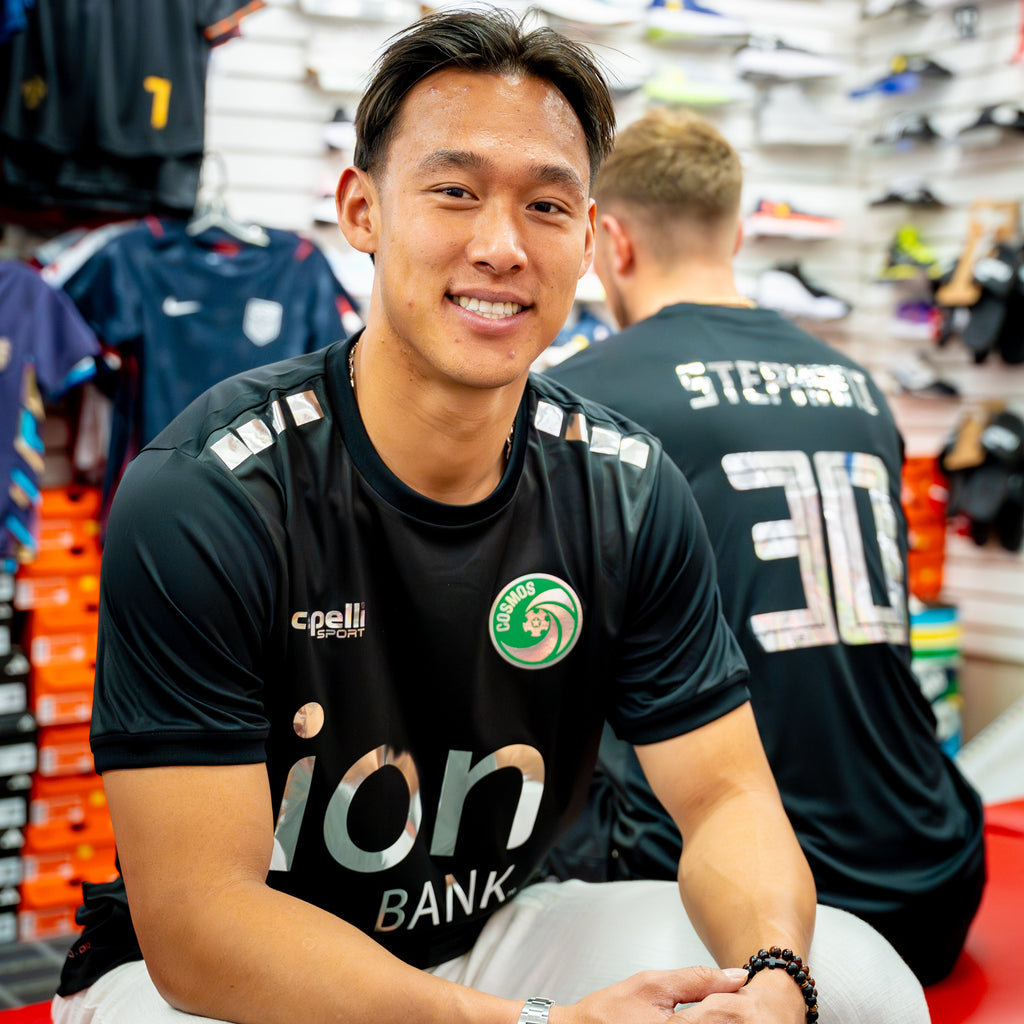 Limited Edition Cosmos Debut Goalkeeper Kit - Black Adult